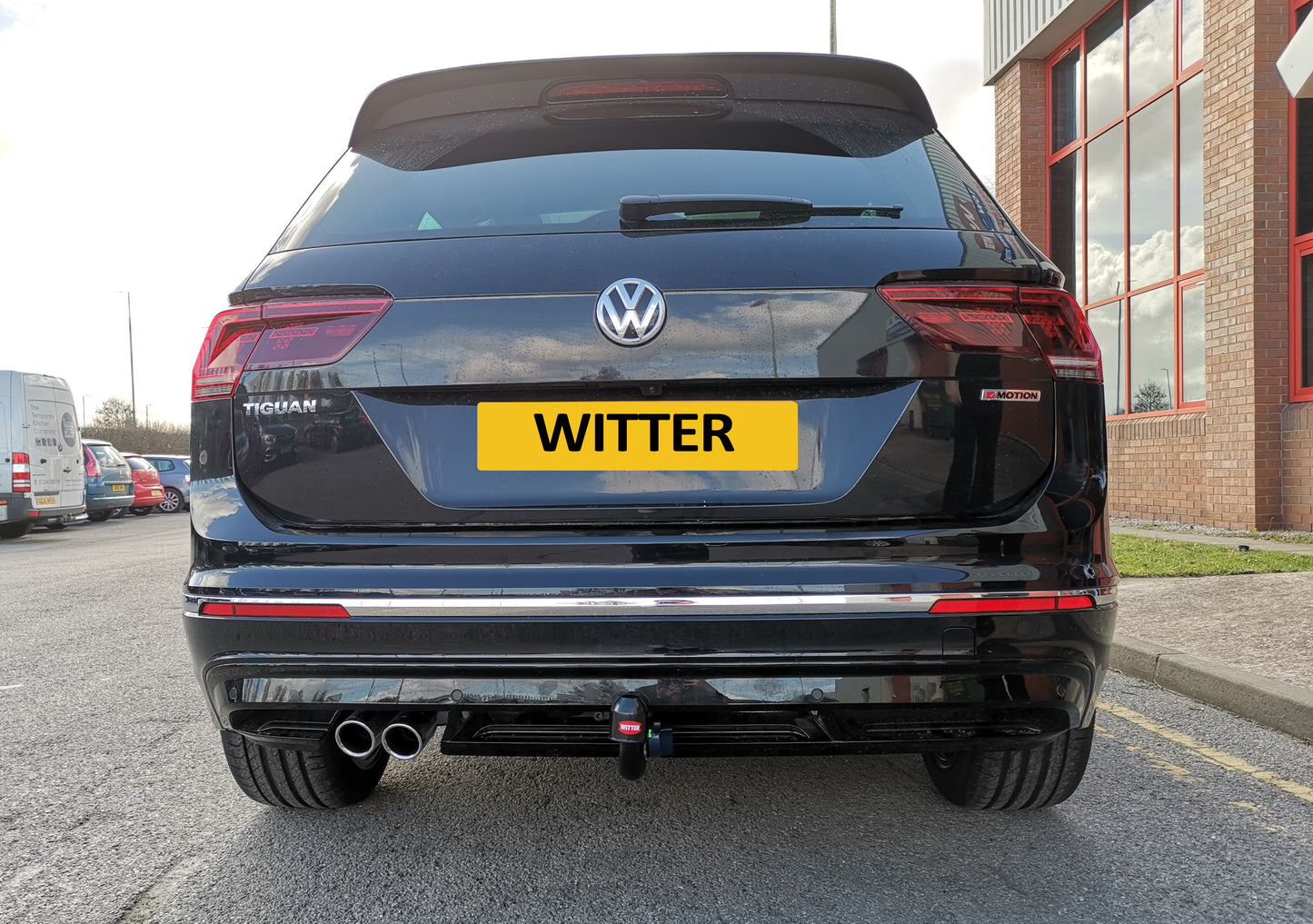 Witter Vertical Detachable Swan Towbar For Volkswagen Tiguan SUV 2016 To 2020