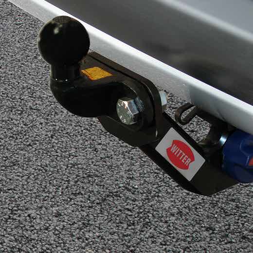 Witter Horizontal Detach Flange Towbar For Toyota Avensis Hatchback 2003-09